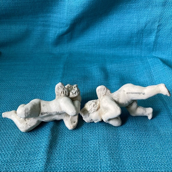 Rustic Hem Feathers Cherub Planter/ Vase Embellishment Decor - Picture 5 of 6